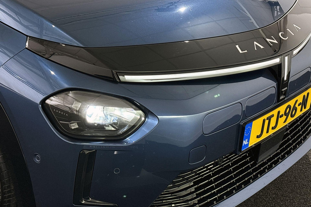 Lancia Ypsilon (JTJ96N) met abonnement