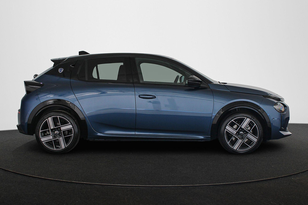 Lancia Ypsilon (JTJ96N) met abonnement