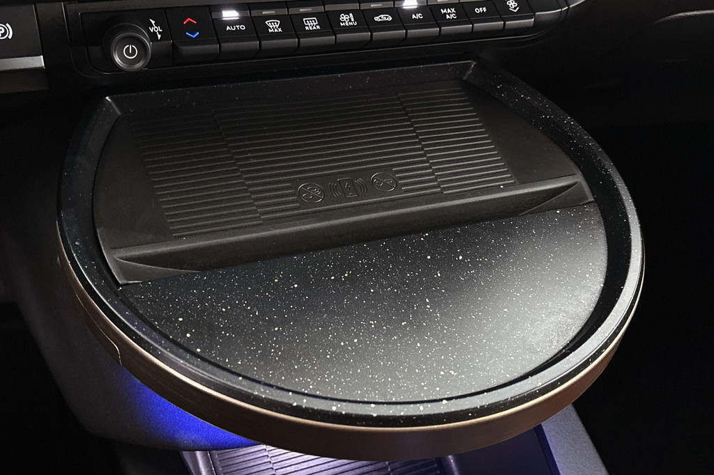 Lancia Ypsilon (JTJ96N) met abonnement