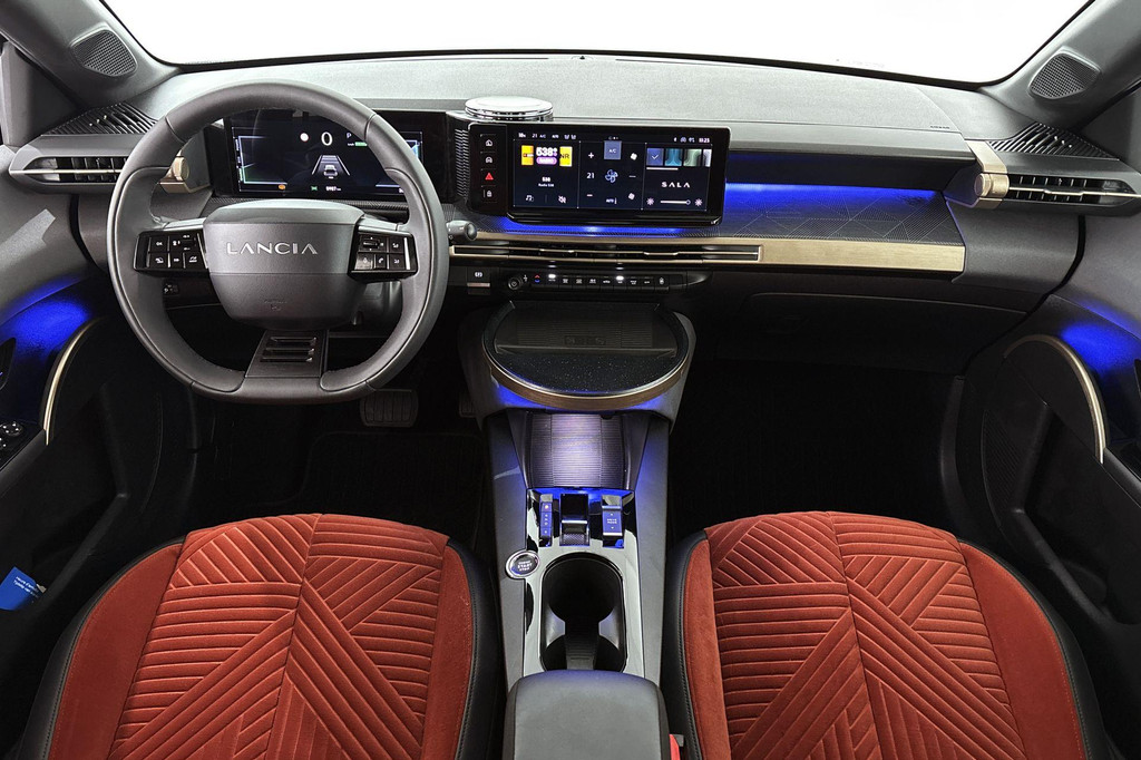 Lancia Ypsilon (JTJ96N) met abonnement