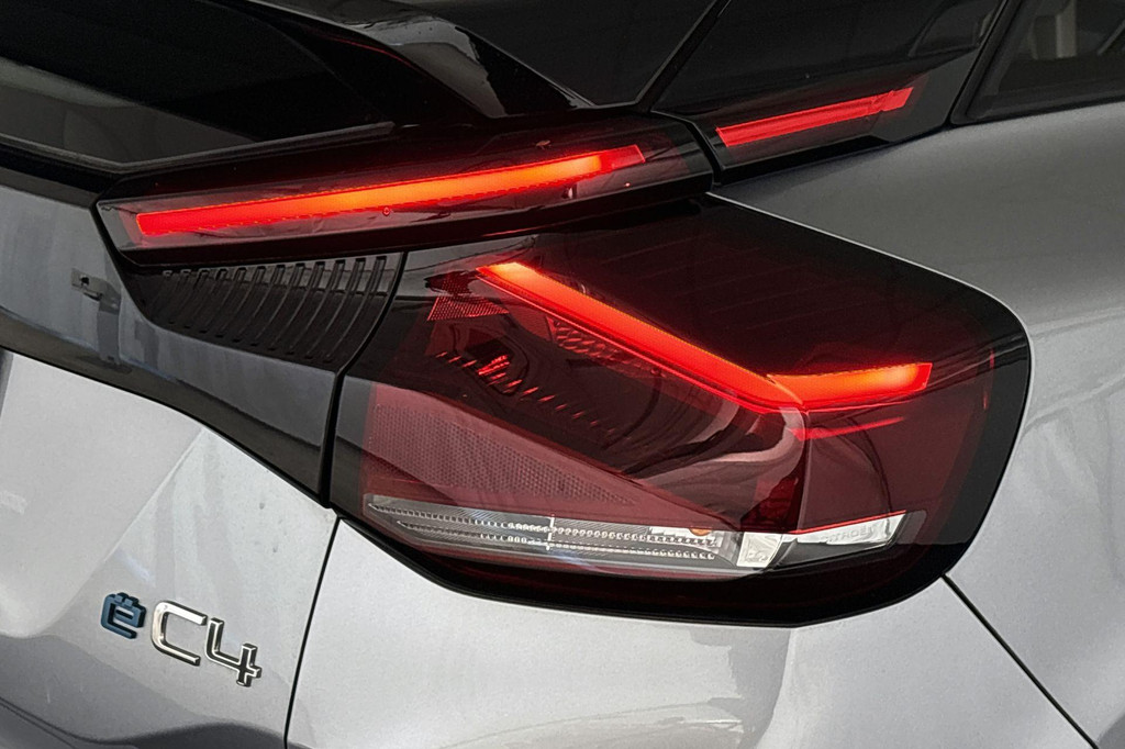 Citroën Ë-C4 (Z853GG) met abonnement