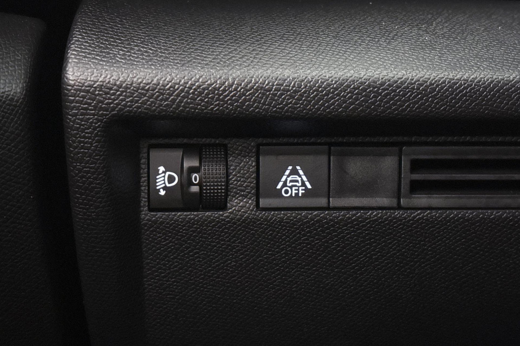 Citroën Ë-C4 (Z853GG) met abonnement