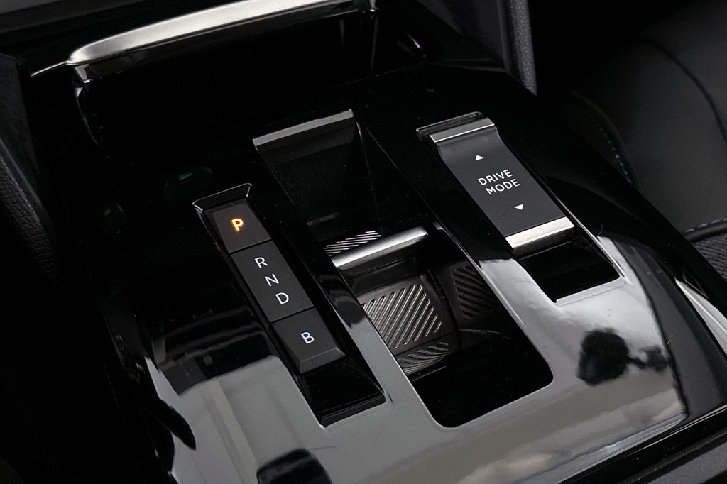 Citroën Ë-C4 (Z853GG) met abonnement