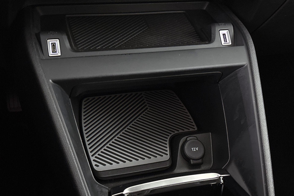 Citroën Ë-C4 (Z853GG) met abonnement