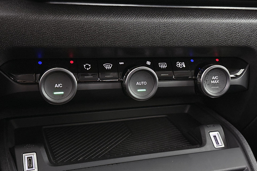 Citroën Ë-C4 (Z853GG) met abonnement