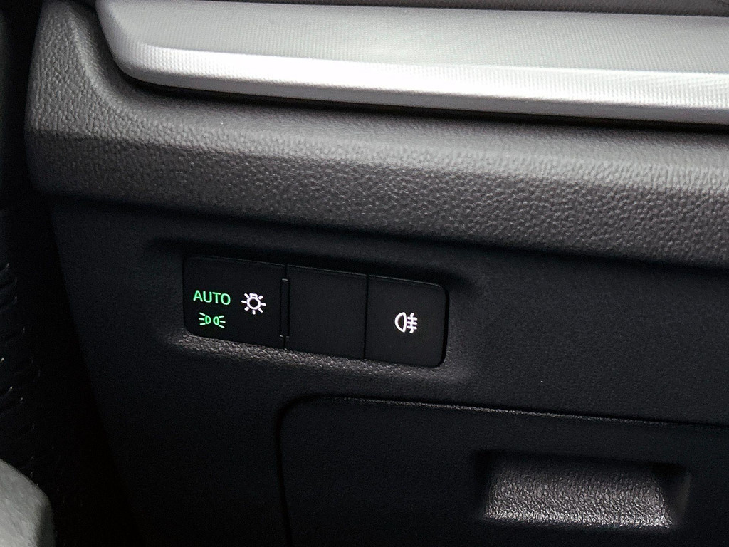 ŠKODA Octavia (KGJ47Z) met abonnement