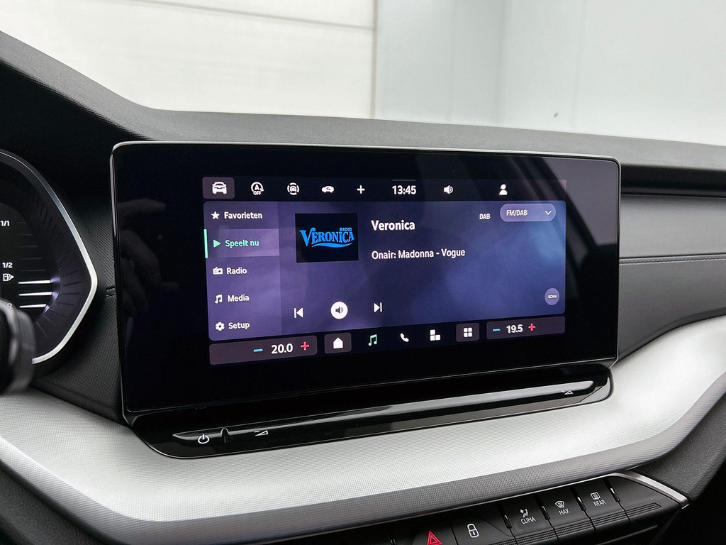 ŠKODA Octavia (KGJ47Z) met abonnement