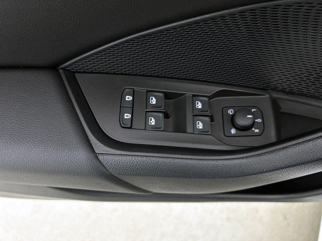 ŠKODA Octavia (KGJ47Z) met abonnement