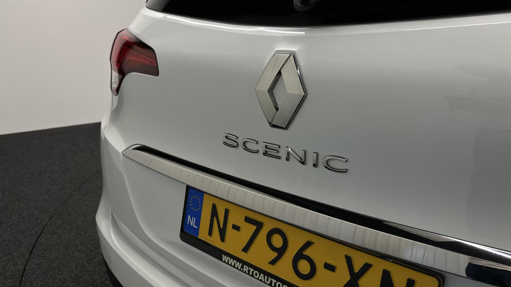 Renault Scénic (N796XN) met abonnement