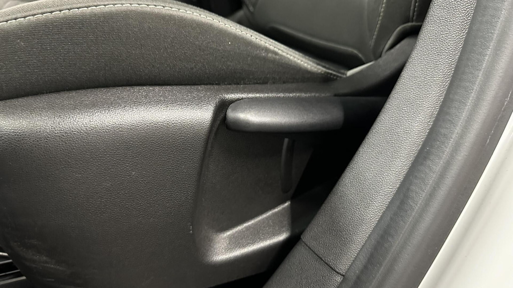 Renault Scénic (N796XN) met abonnement