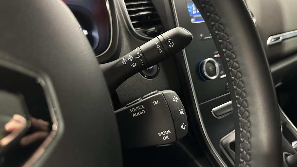 Renault Scénic (N796XN) met abonnement