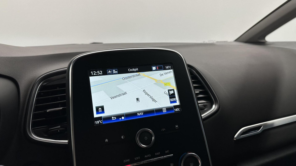 Renault Scénic (N796XN) met abonnement