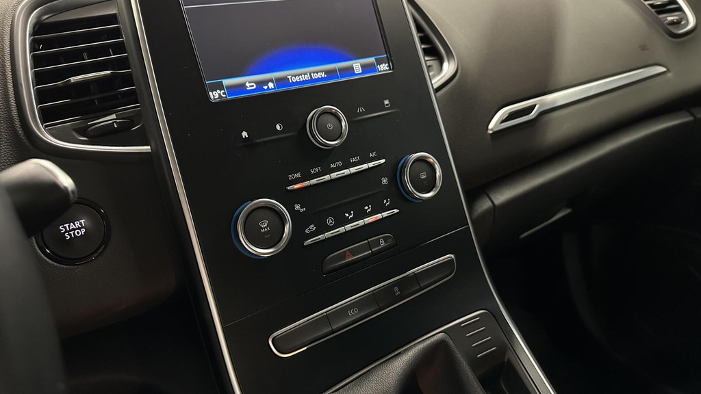 Renault Scénic (N796XN) met abonnement