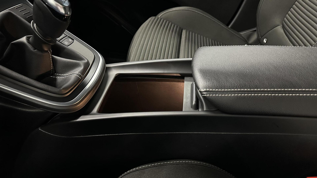 Renault Scénic (N796XN) met abonnement