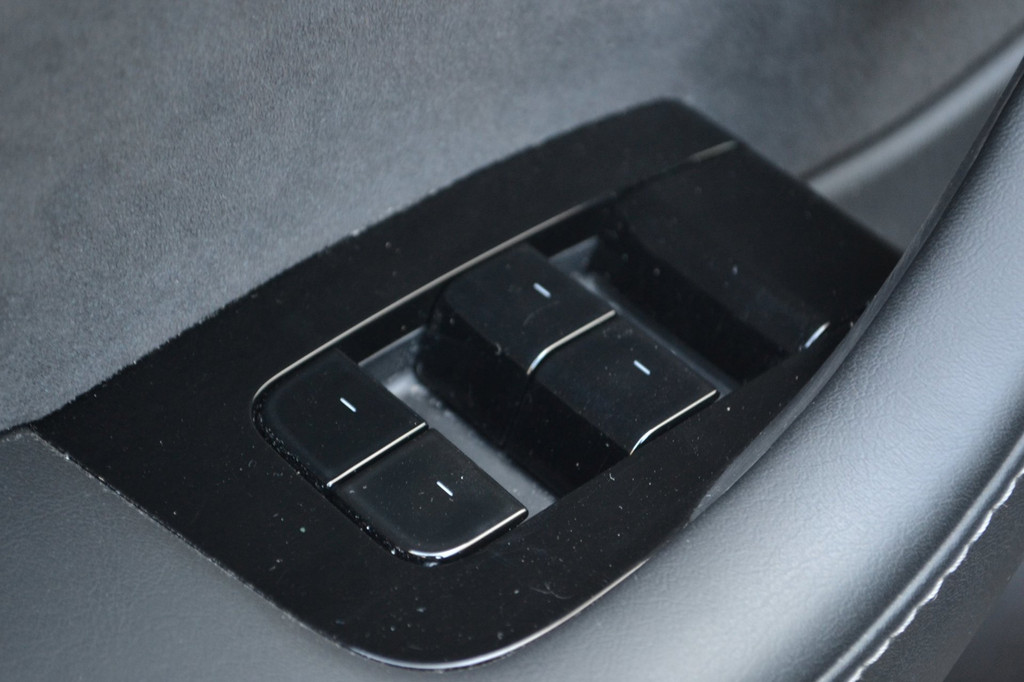 Tesla Model 3 (K678BS) met abonnement