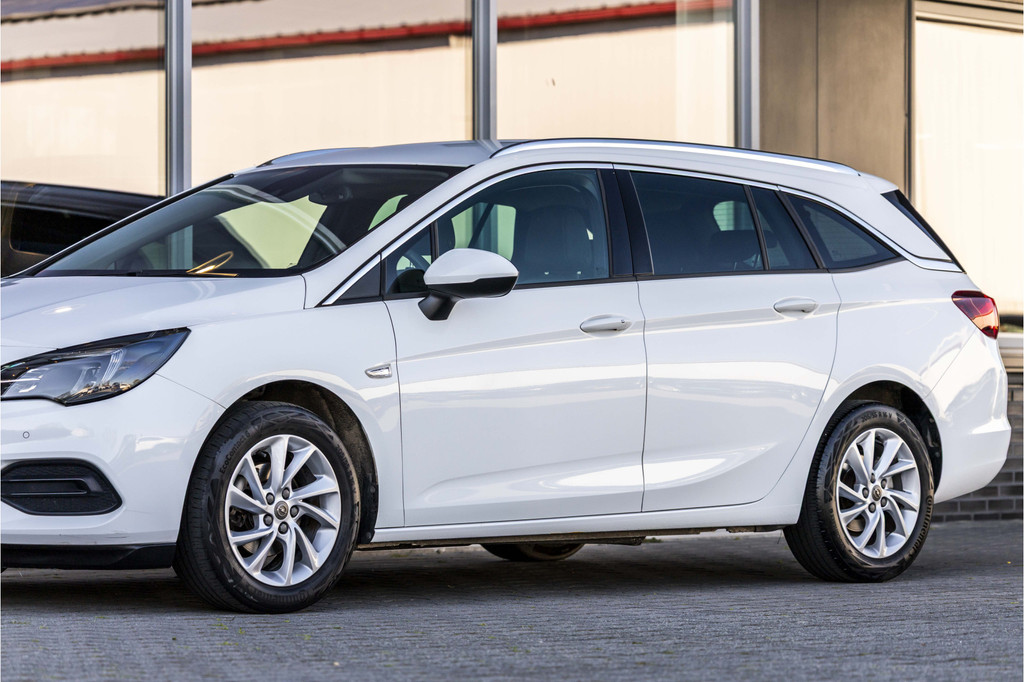 Opel Astra (K552VG) met abonnement