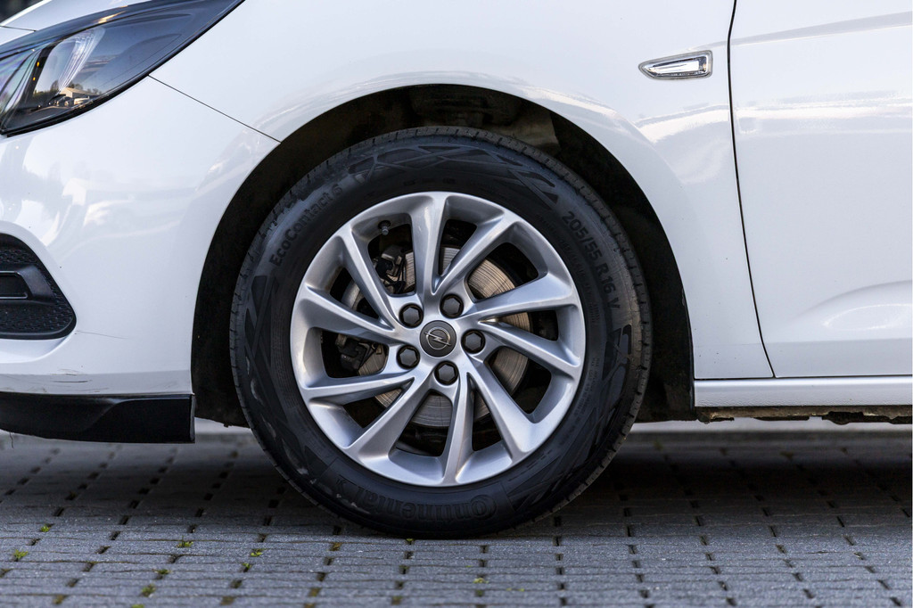 Opel Astra (K552VG) met abonnement