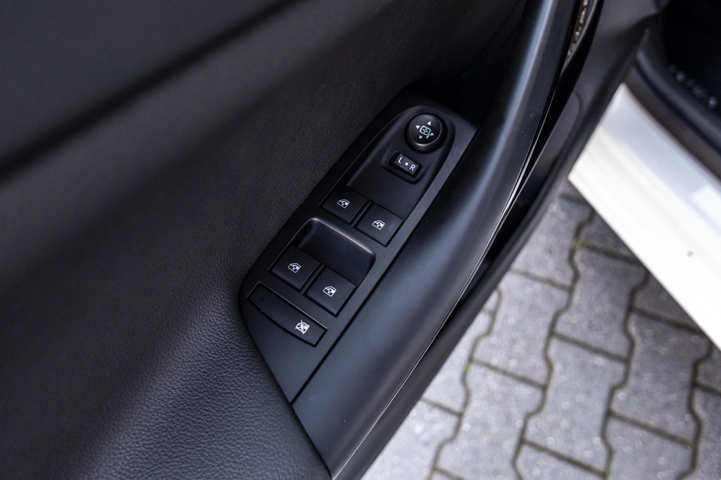 Opel Astra (K552VG) met abonnement