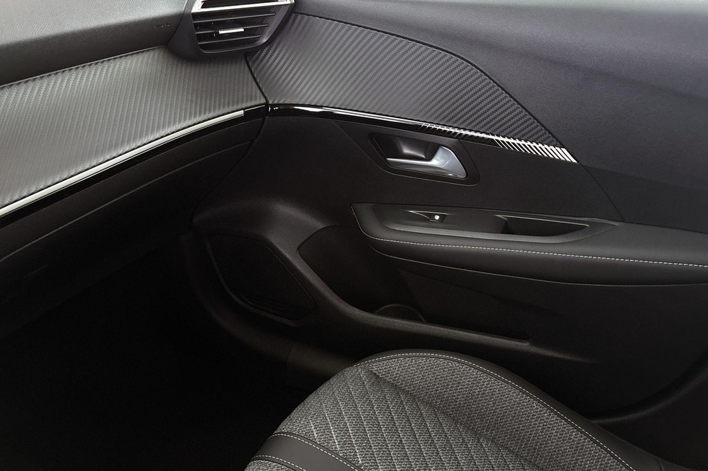 Peugeot 208 (HTP33D) met abonnement