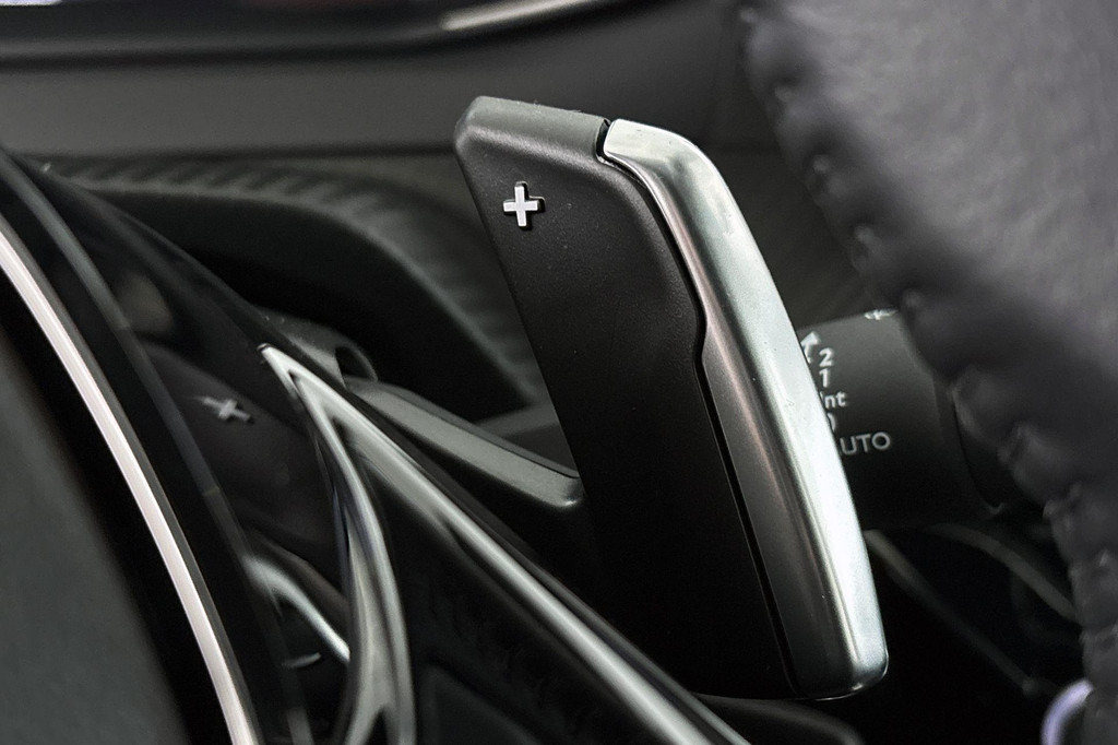 Peugeot 208 (HTP33D) met abonnement