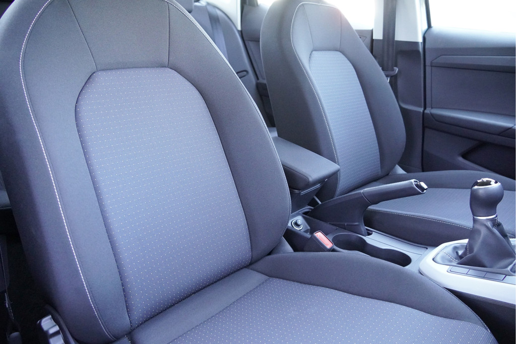 Seat Arona (R445ZZ) met abonnement