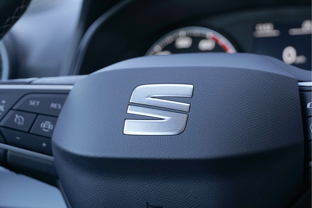 Seat Arona (R445ZZ) met abonnement