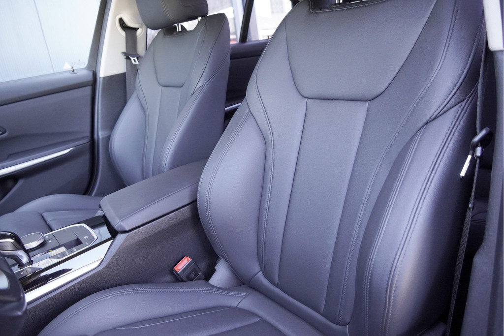 BMW 3 Serie (N588BJ) met abonnement