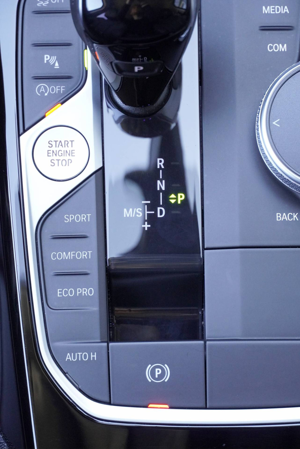 BMW 3 Serie (N588BJ) met abonnement