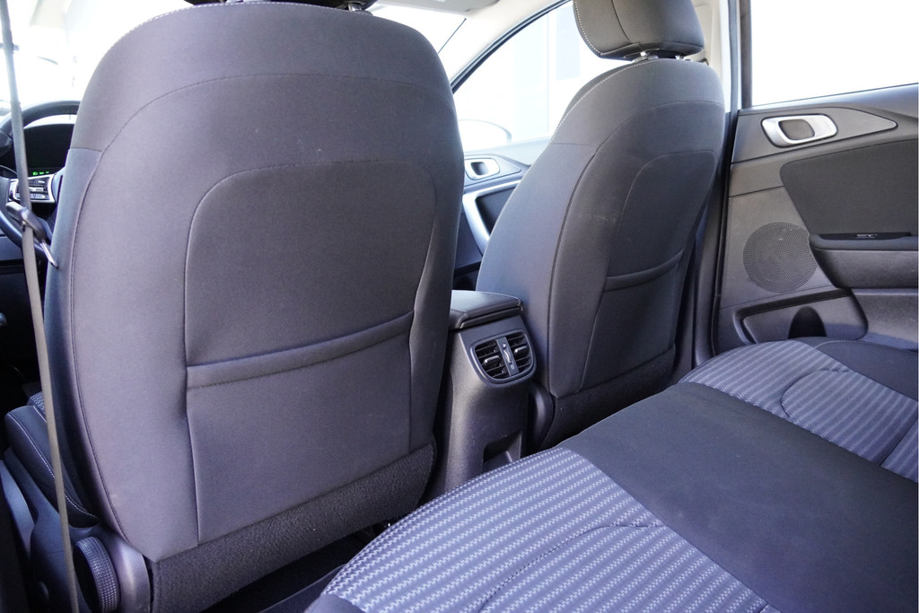 Kia Ceed Sportswagon (S748LF) met abonnement