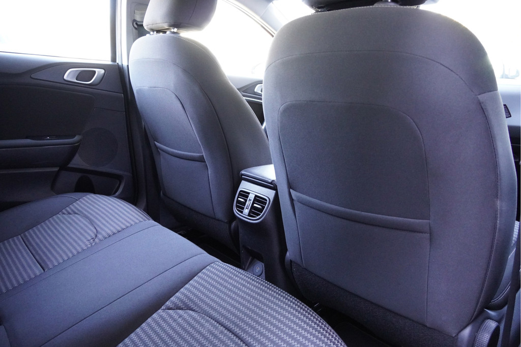 Kia Ceed Sportswagon (S748LF) met abonnement