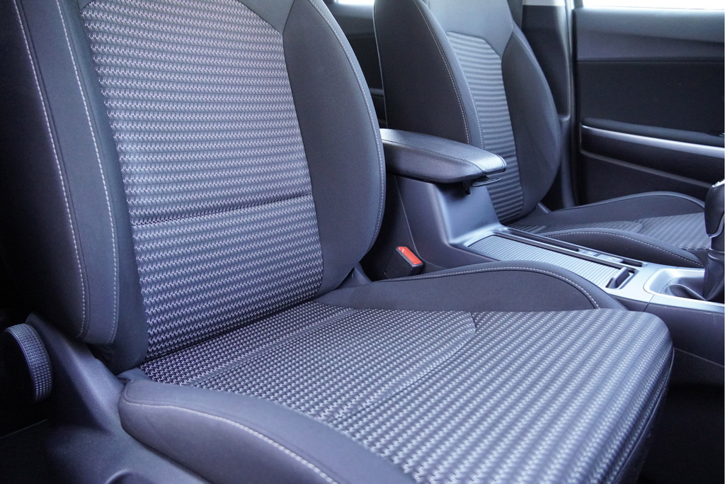 Kia Ceed Sportswagon (S748LF) met abonnement