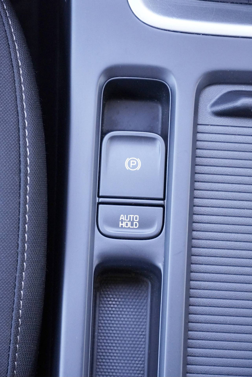 Kia Ceed Sportswagon (S748LF) met abonnement