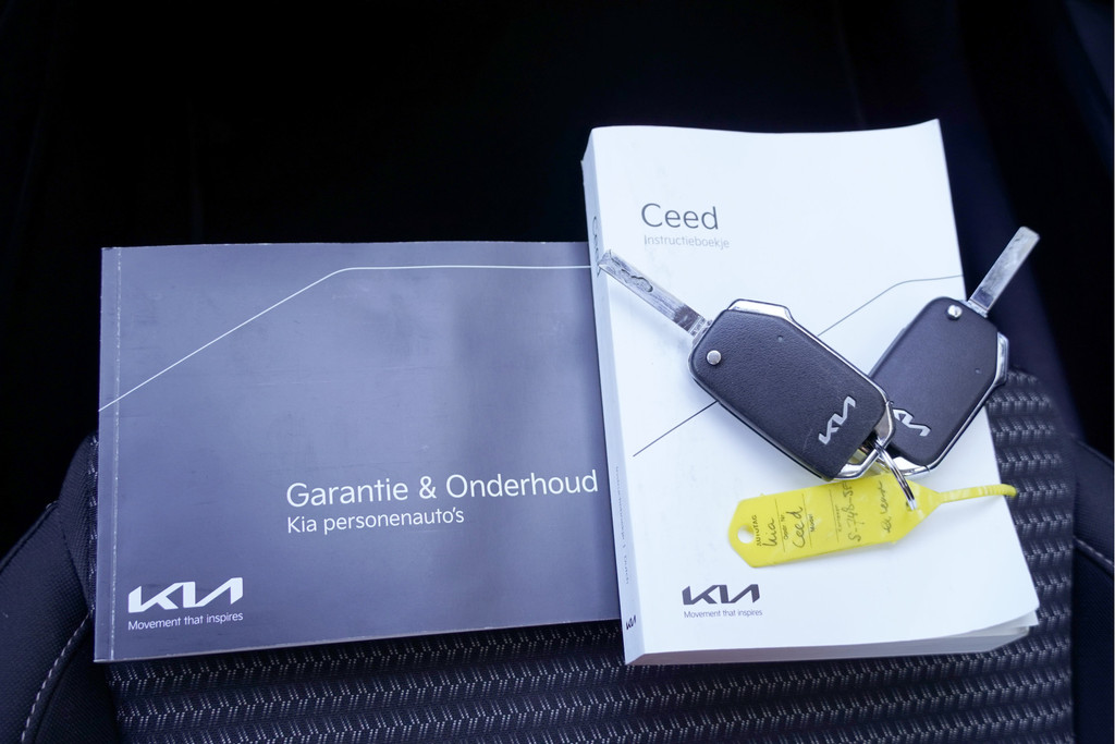 Kia Ceed Sportswagon (S748LF) met abonnement