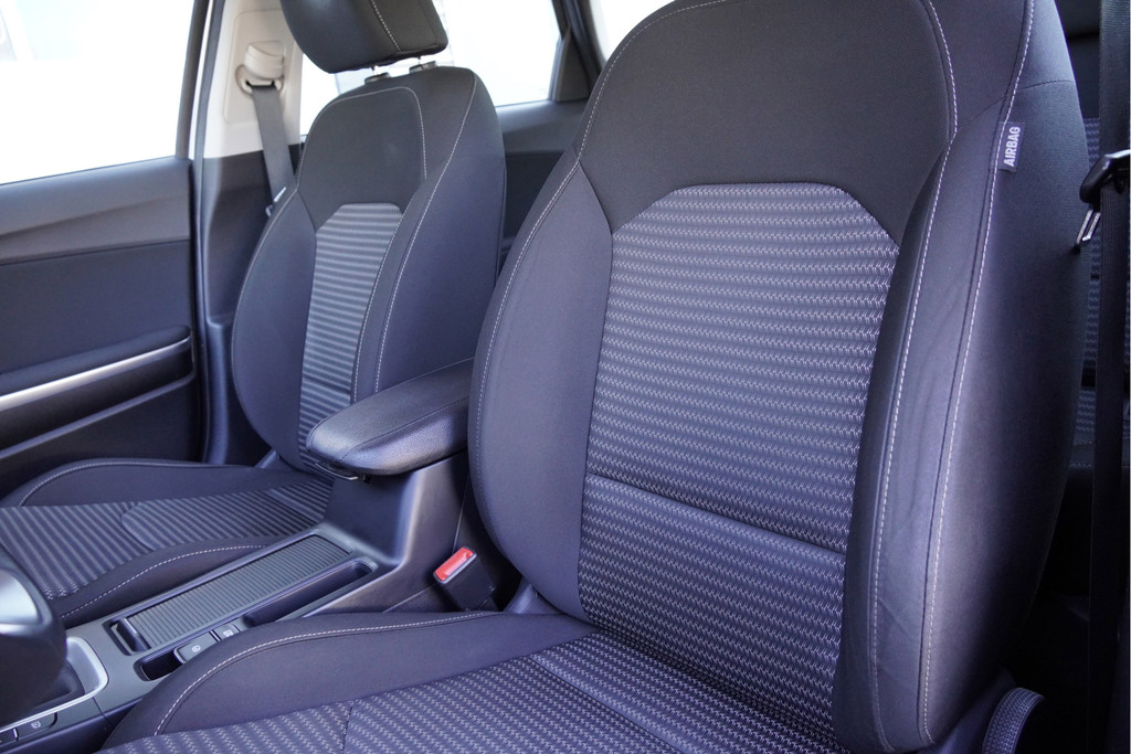 Kia Ceed Sportswagon (S748LF) met abonnement