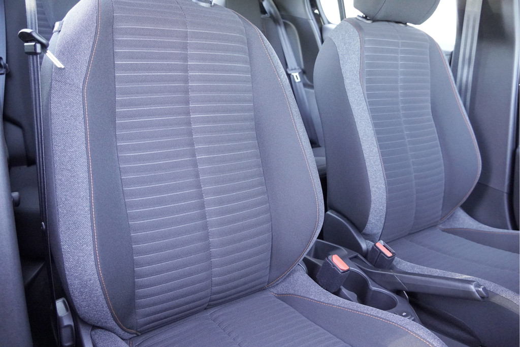 Peugeot 208 (G152ZP) met abonnement