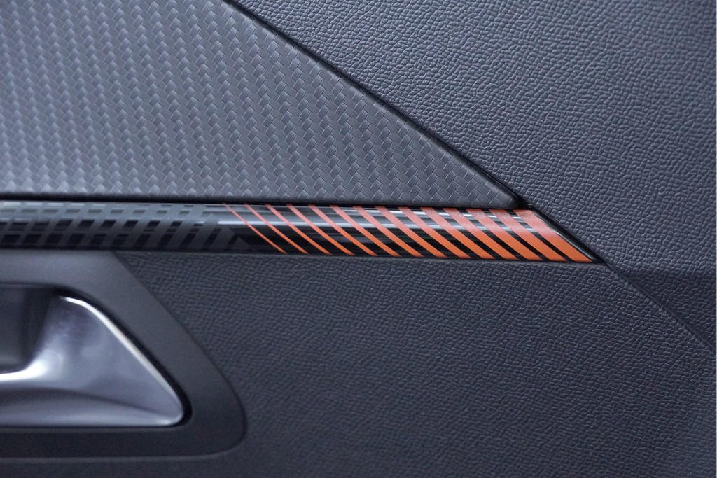 Peugeot 208 (G152ZP) met abonnement