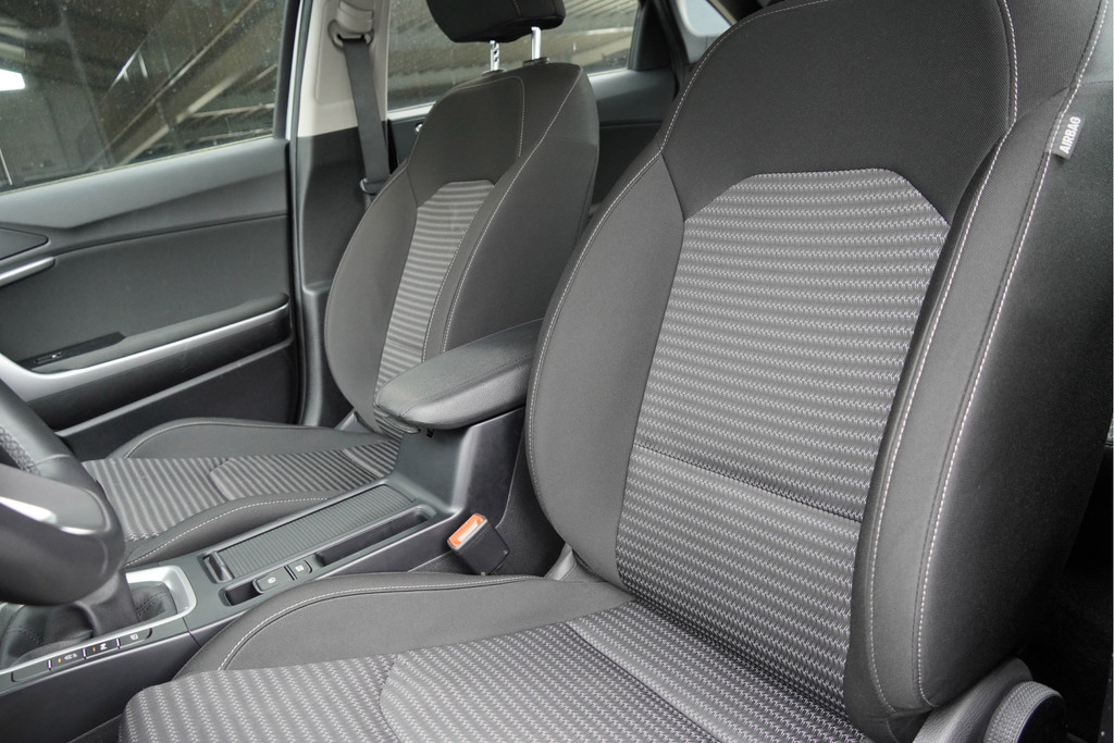 Kia Ceed (R616JR) met abonnement
