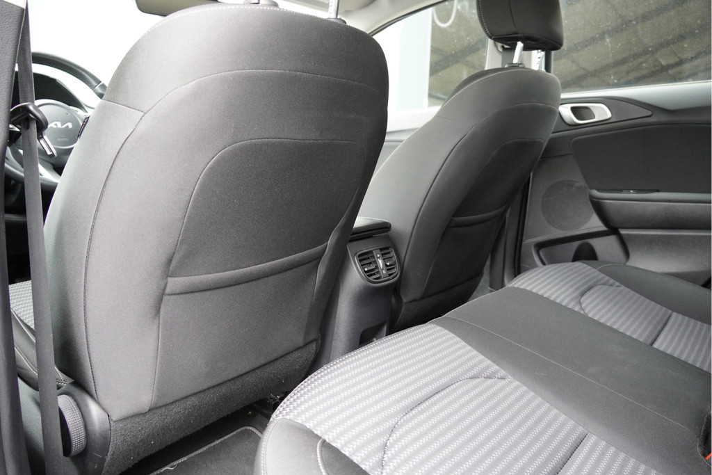 Kia Ceed (R616JR) met abonnement