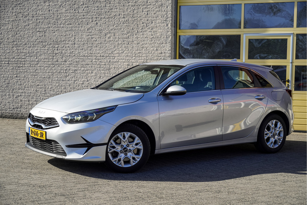 Kia Ceed (R616JR) met abonnement