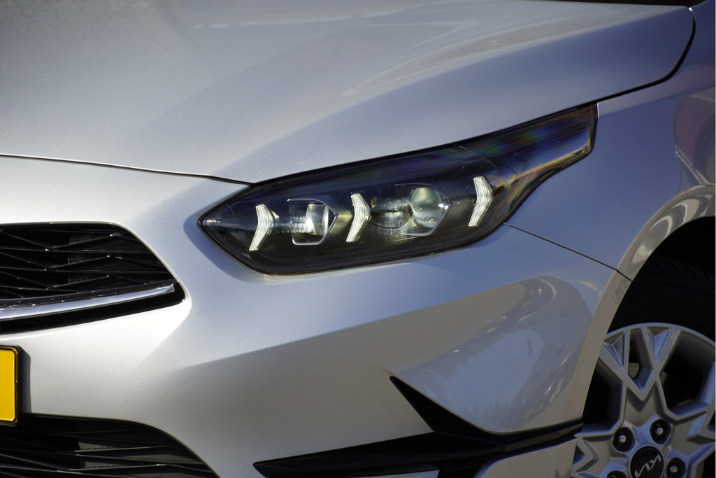 Kia Ceed (R616JR) met abonnement