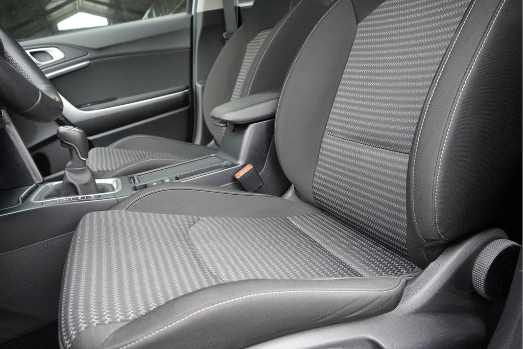 Kia Ceed (R616JR) met abonnement