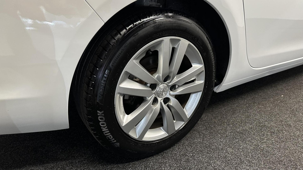 Peugeot 308 (K091NJ) met abonnement