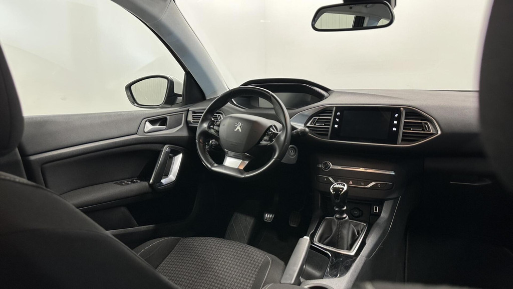 Peugeot 308 (K091NJ) met abonnement