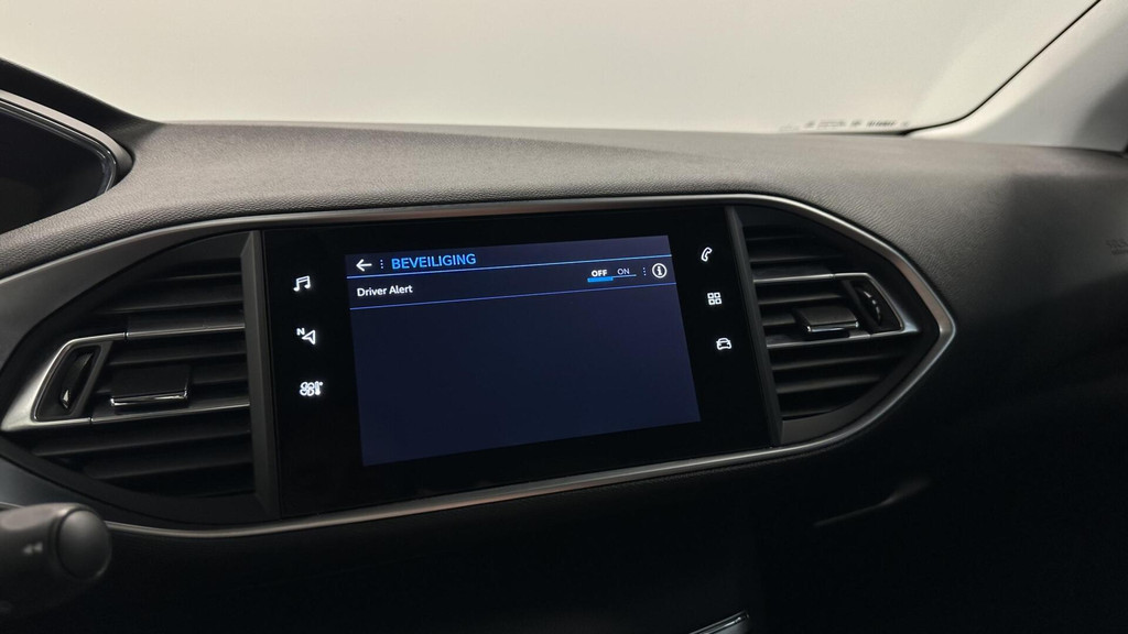 Peugeot 308 (K091NJ) met abonnement