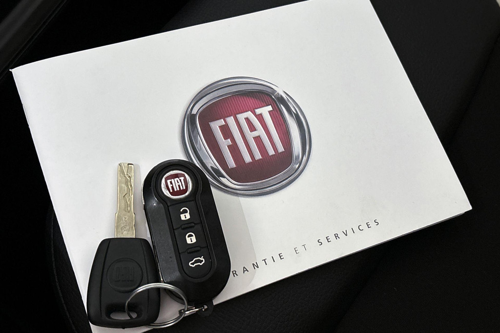 Fiat 500 (KFX11F) met abonnement