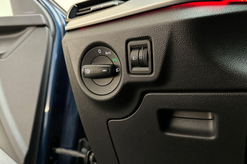 ŠKODA Kamiq (L158GL) met abonnement