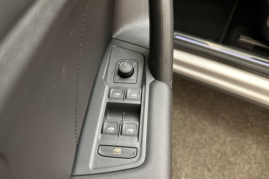 Volkswagen Tiguan (KGJ98S) met abonnement