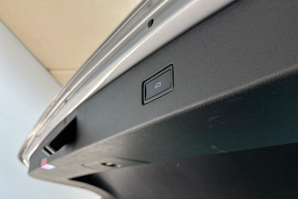 Volkswagen Tiguan (KGJ98S) met abonnement