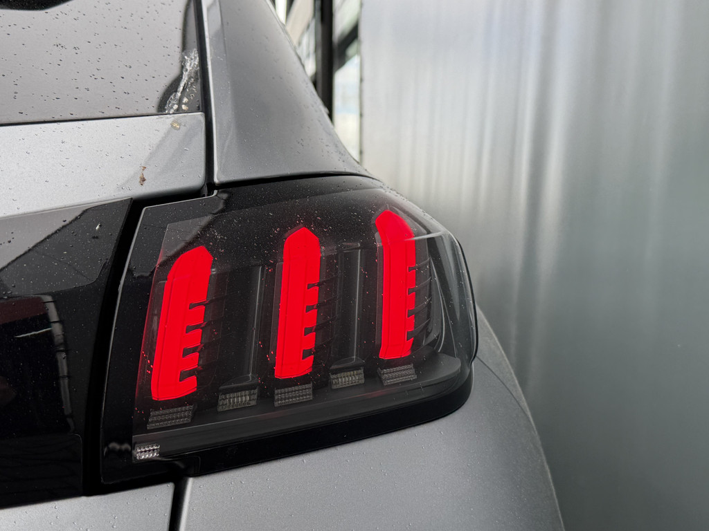 Peugeot e-208 (L356FH) met abonnement