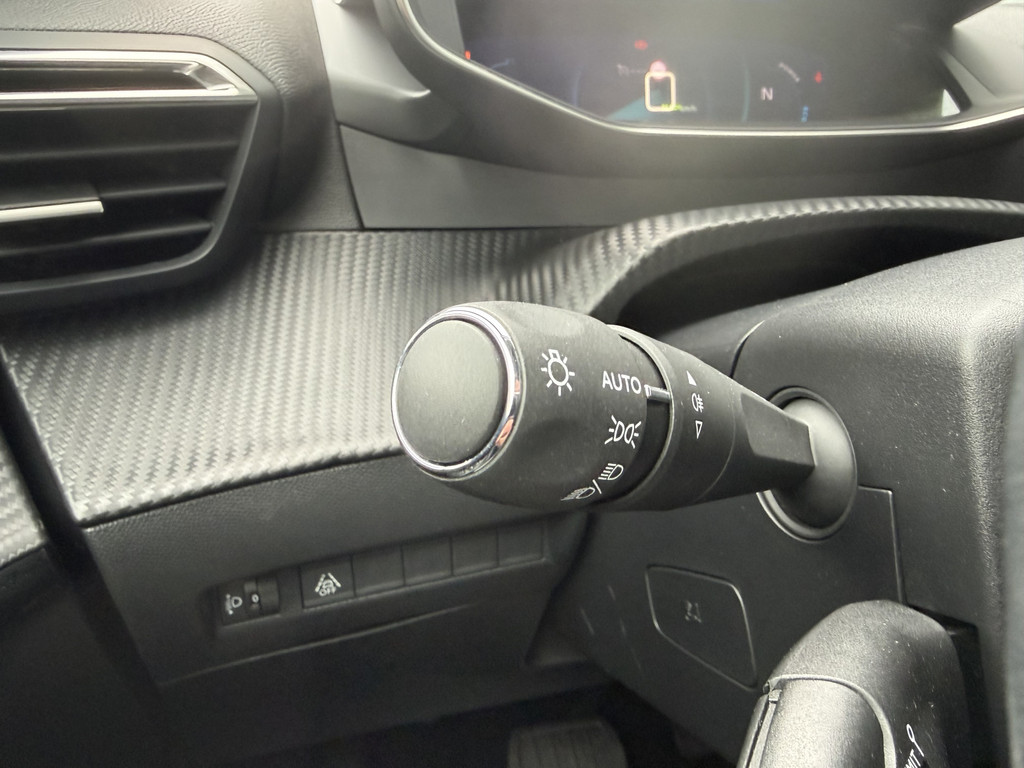 Peugeot e-208 (L356FH) met abonnement